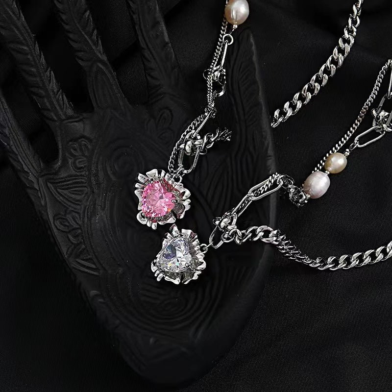 Love heart necklace female ins cold wind sweet cool personality stitching natural pearl peach heart zirconia pendant collarbone chain tide