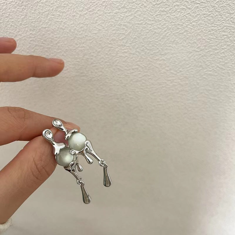 925 silver pin French cat's eye tassel niche design lava earrings long personalized aloof wind earrings female