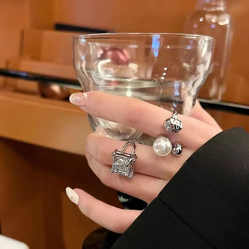Irregular lava senior sense ins cold wind niche design sense pearl French open simple ring