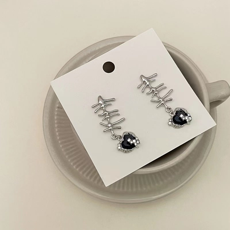 Design sense niche cold wind black with diamonds love tassel earrings sweet cool wind personality unique shape earrings female