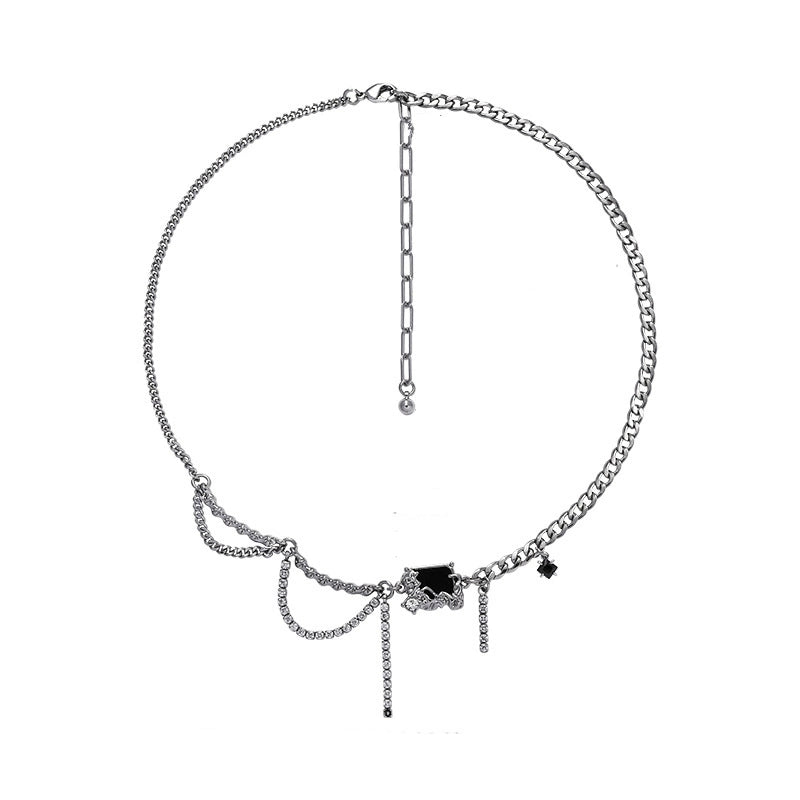 New Chinese black astral series necklace female niche design personality wind tide literary retro cold wind collarbone chain