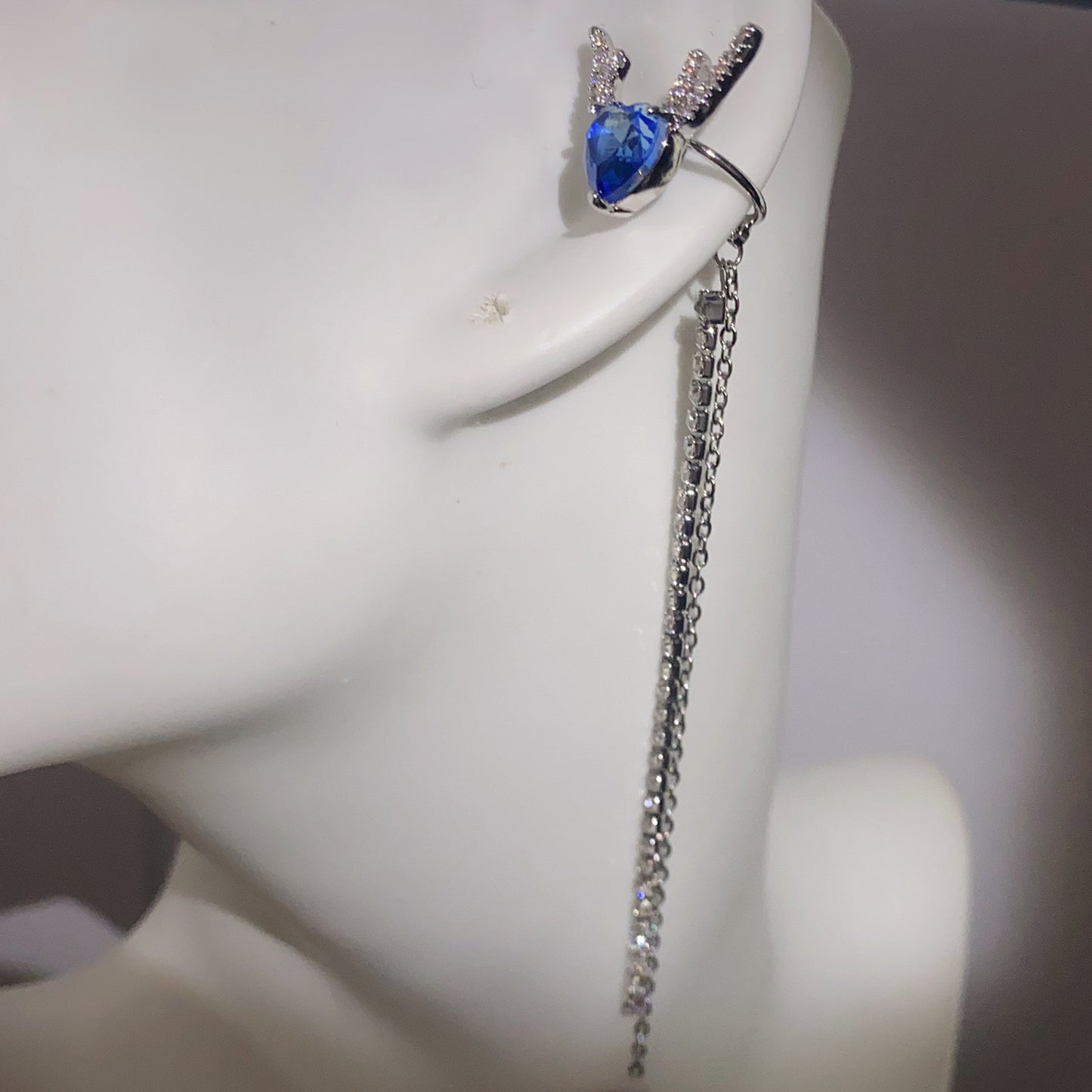 New diamond inlaid antler blue love diamond ear clip female long tassel earring ear bone clip