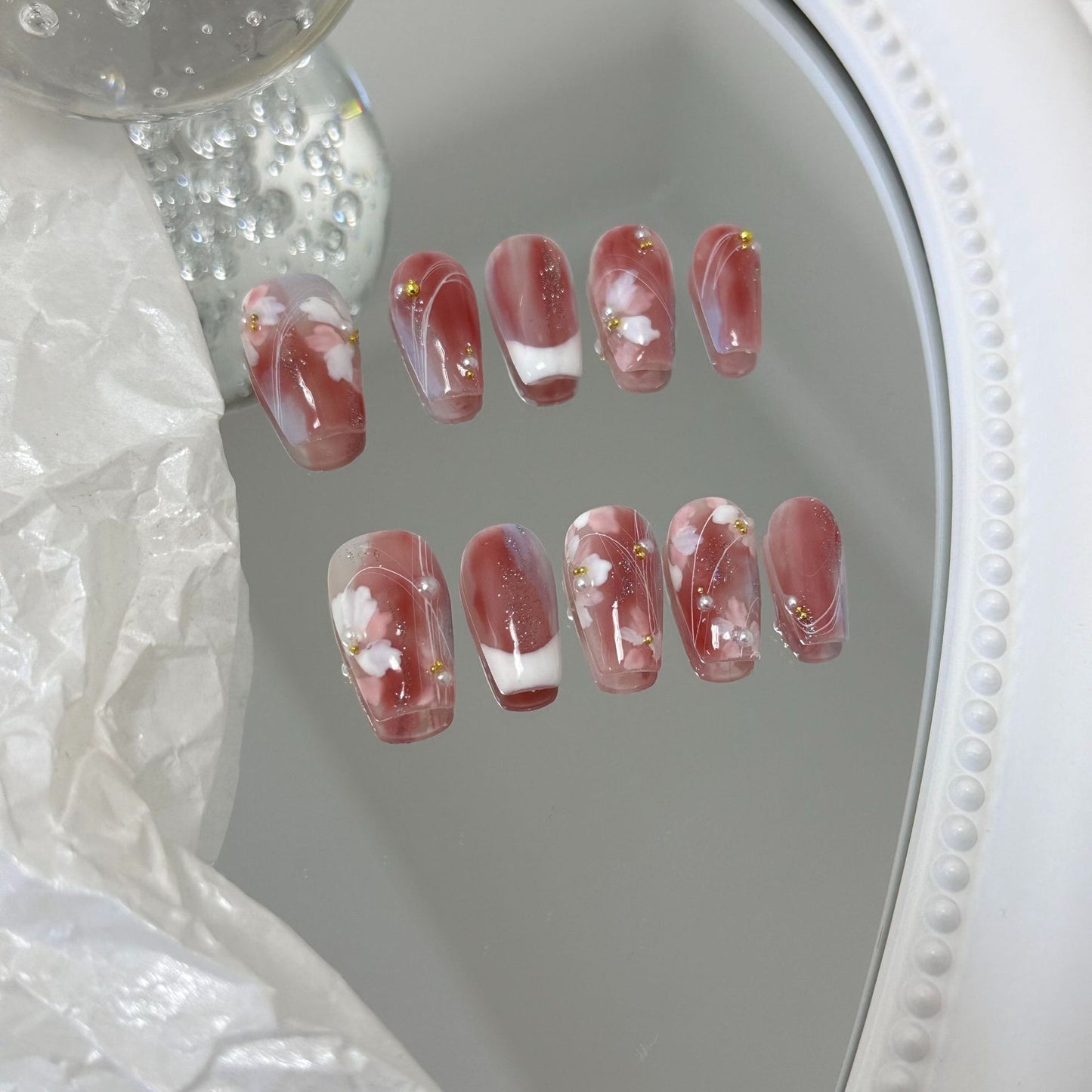 Wearing nail by hand, short body water embellishment, hand-painted flower pattern, daily whitening, students and pregnant women can wear fake nail pieces