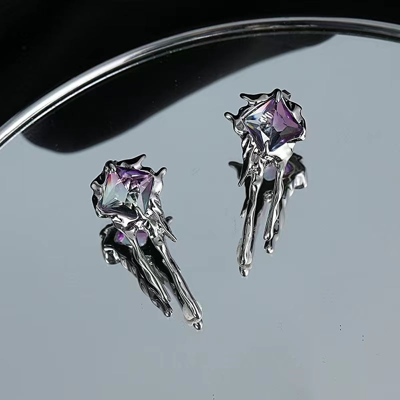 Cold wind earrings female personality exaggerated fashion lava zircon earrings niche design sense ins the same paragraph earrings tide