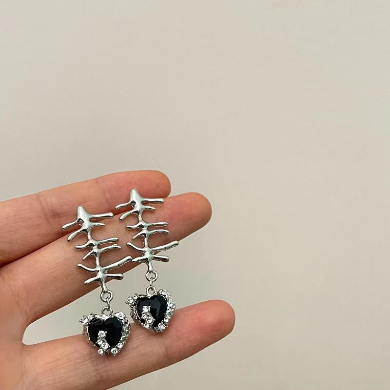 Design sense niche cold wind black with diamonds love tassel earrings sweet cool wind personality unique shape earrings female
