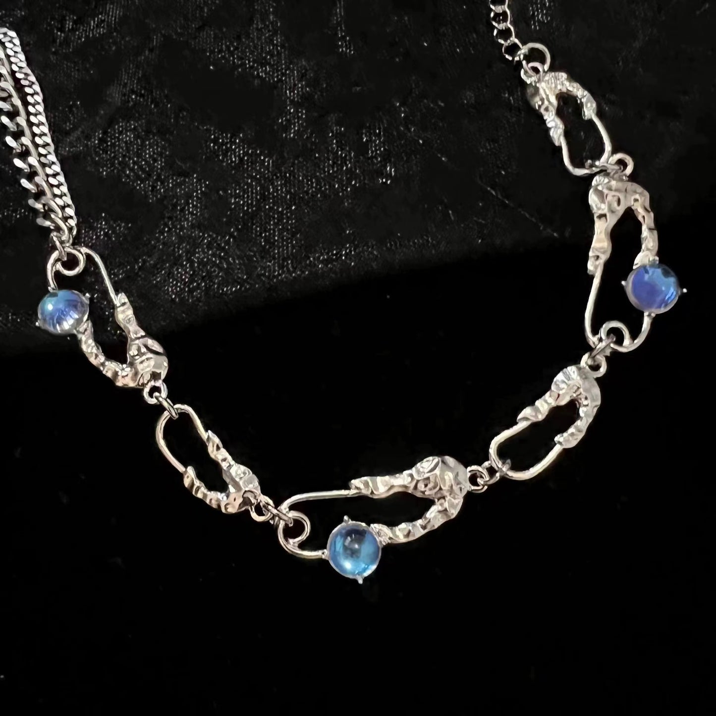 Moonstone starburst niche delicate gradient flow illusion pin necklace