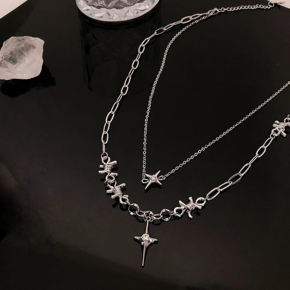 Double stacked wearing four mangoes stitching necklace female 2022 new niche design cold wind cross collarbone chain