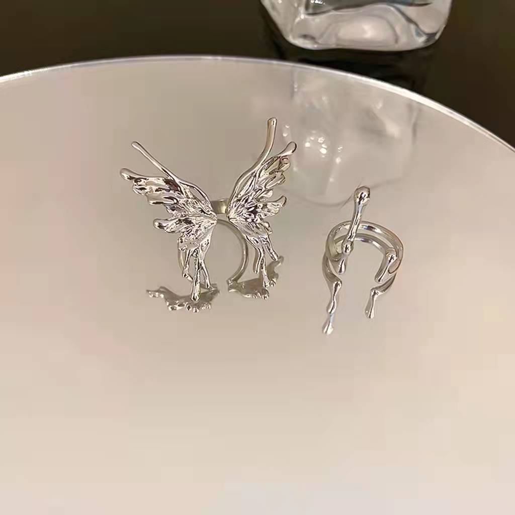 Butterfly fashion personalized ring
