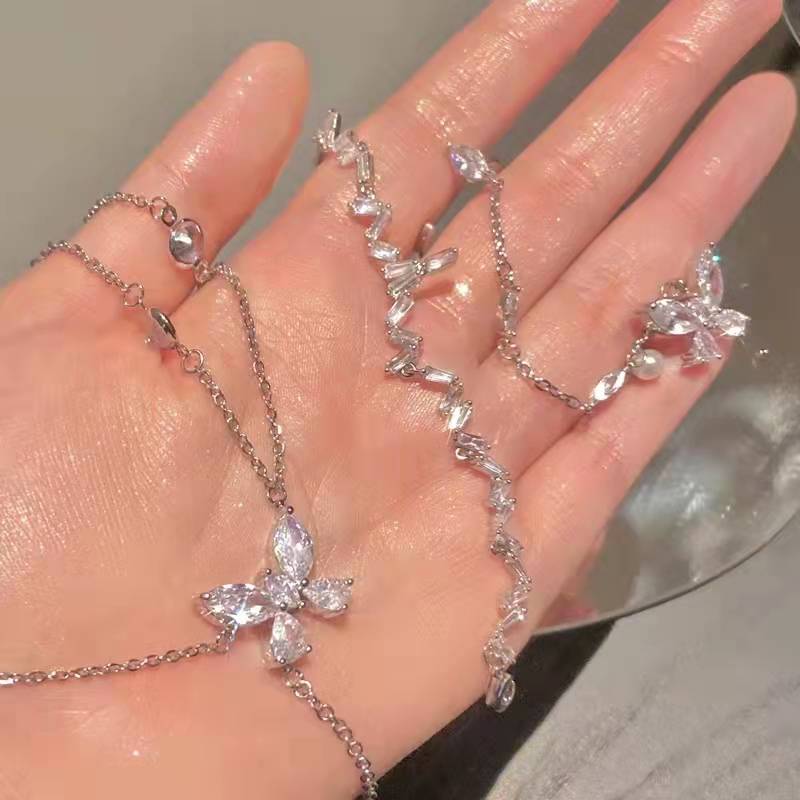Butterfly tassel female temperament celebrity necklace