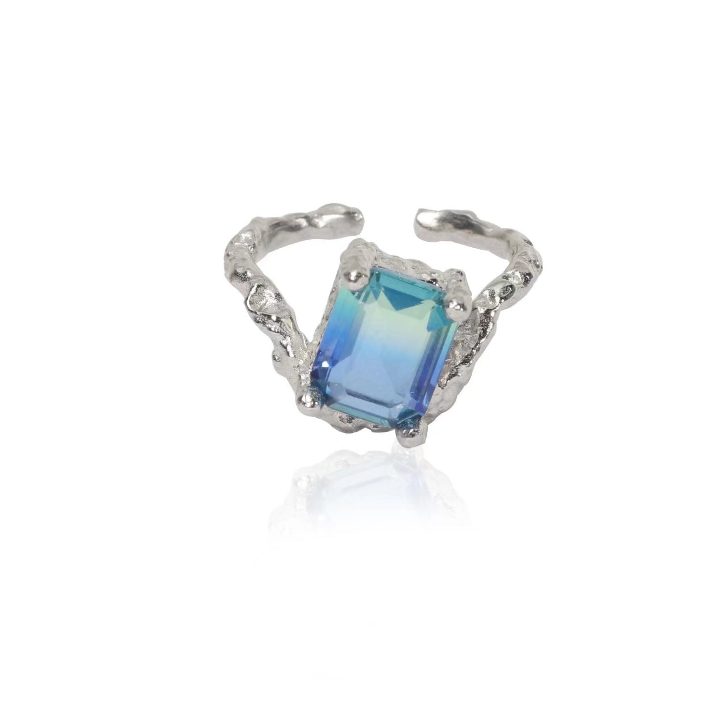 Green premium feeling metal ring