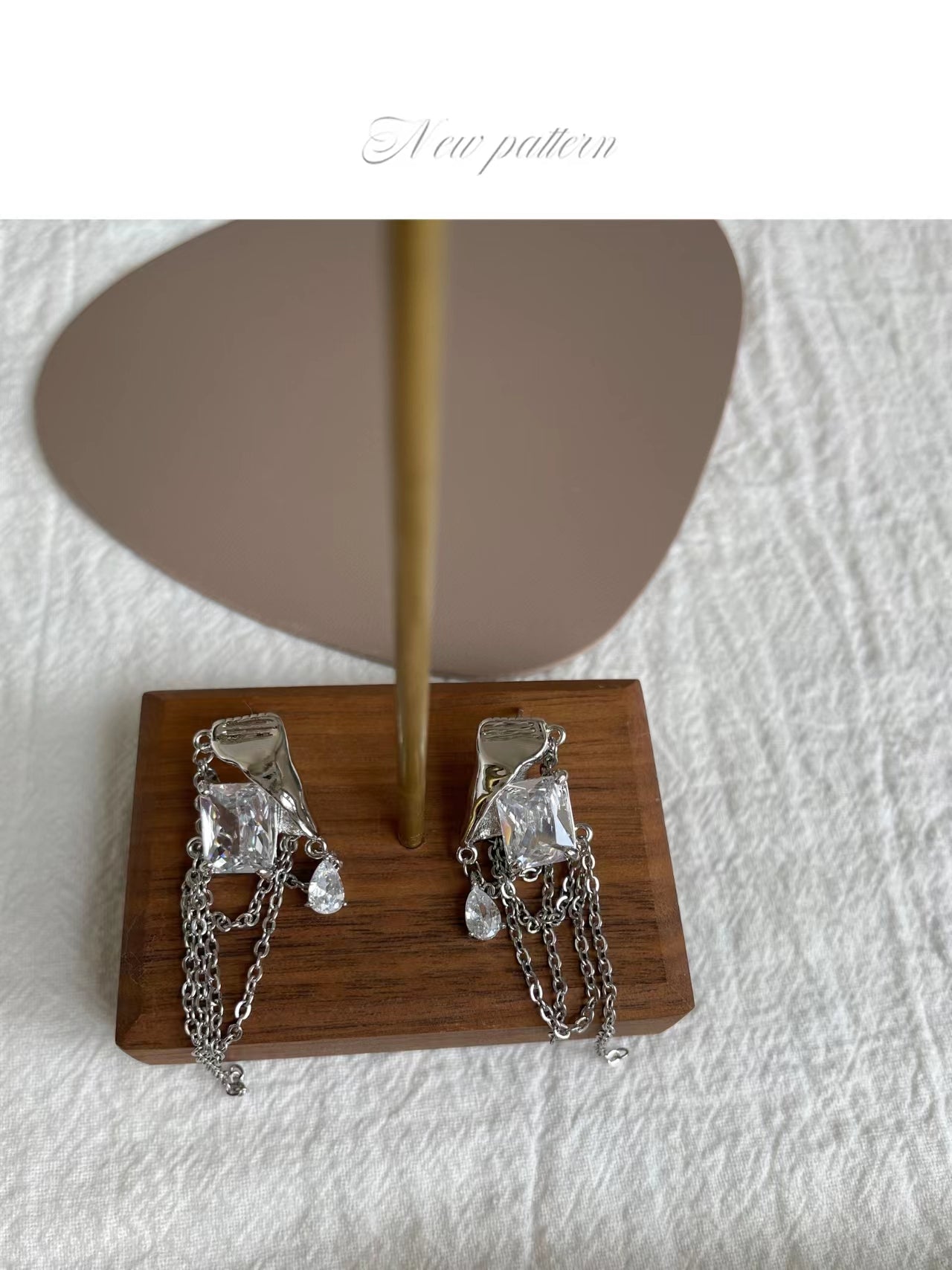 Cube sugar chain tassel Zircon Earrings