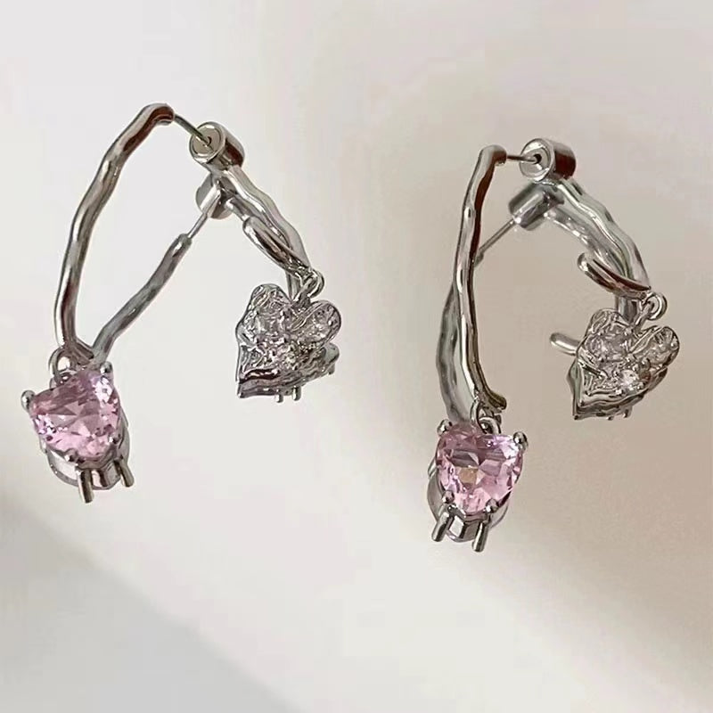 Love heart earrings female ins sweet cool niche design sense of pink peach heart zirconia earrings summer personality hundred with earrings