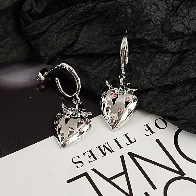 Premium sense earrings female ins metal strawberry earrings zirconia 925 silver needle earrings light luxury niche design sense earrings