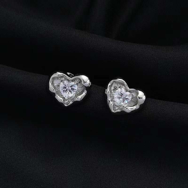 Love earrings female zirconia senior sense of sweet cool wind personality fashion versatile earrings ins niche design sense earrings
