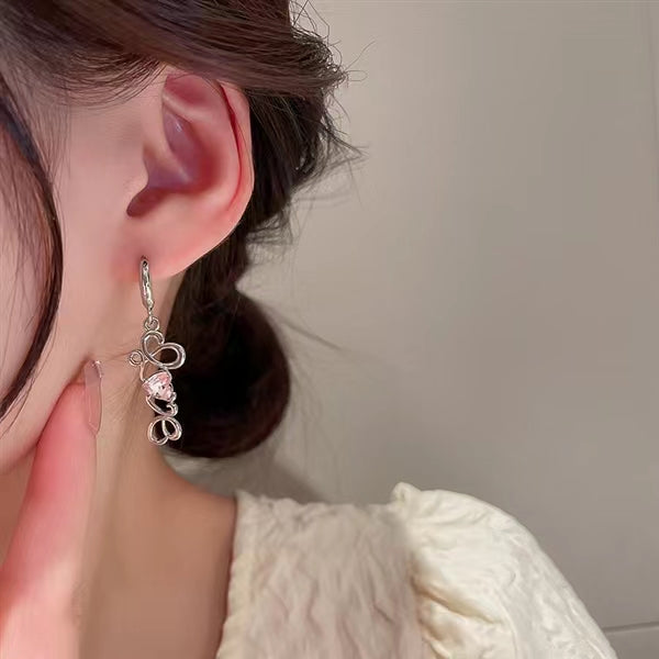 Asymmetric pink zircon heart earrings, niche design, personalized earrings, Fashion Earrings