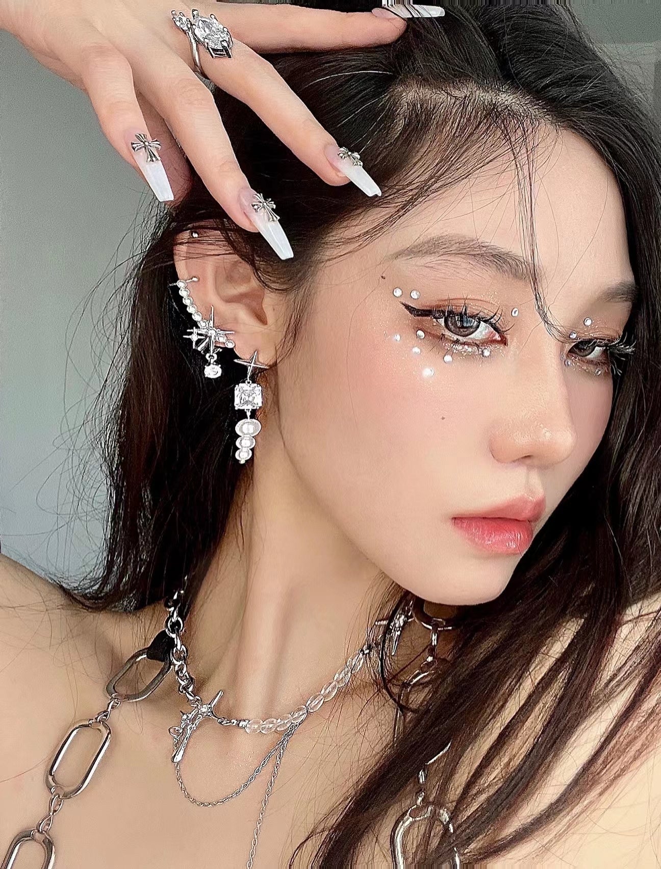 Pearl earrings, ear bone clip, one-piece star shaped design, flash diamond, high-grade sense, earrings with diamond personality
