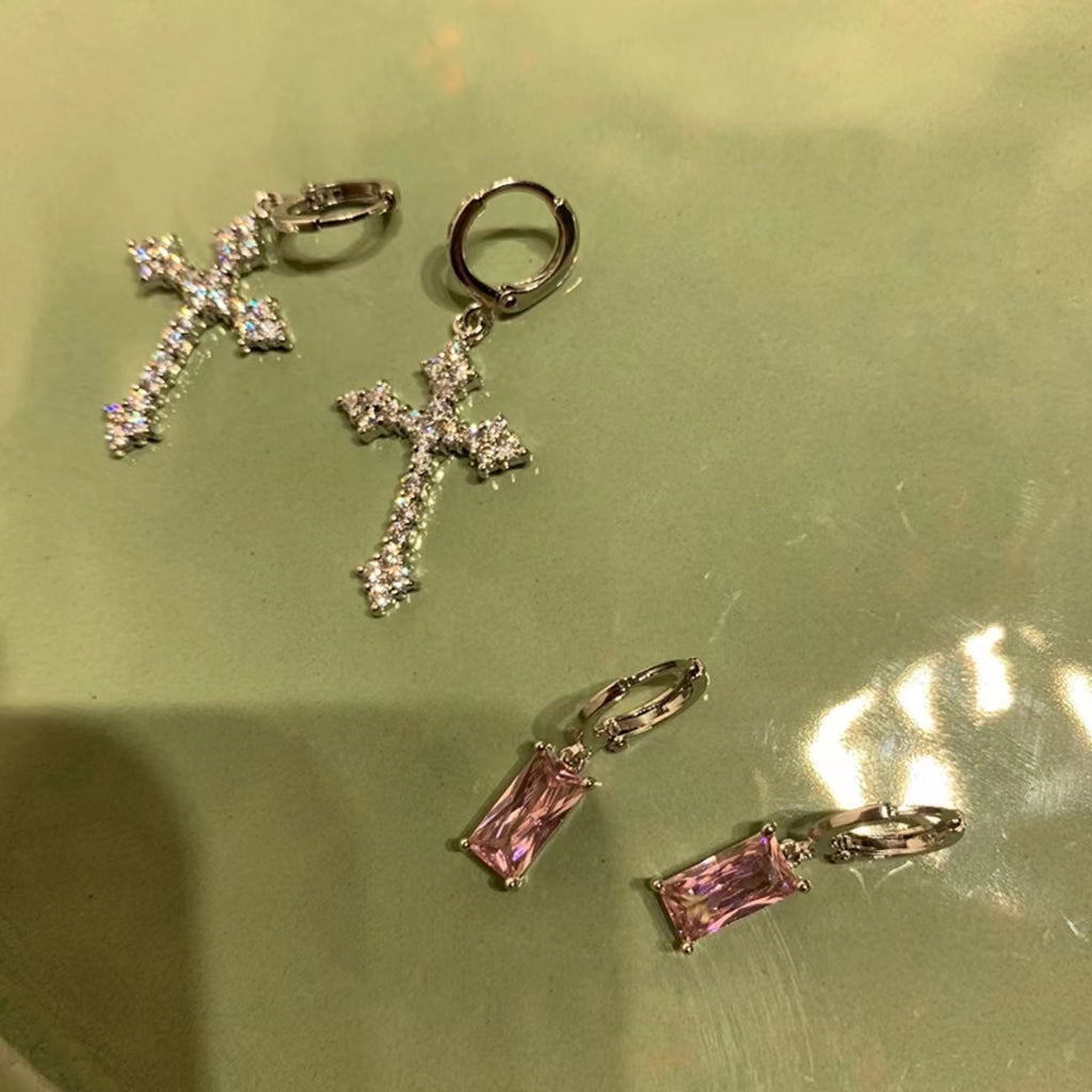 Y2K millennial Spice Girls flash Diamond Cross Earrings, Pink Earrings, fashionable