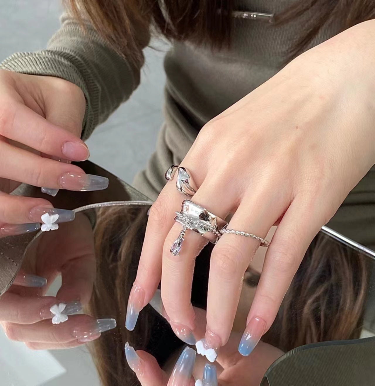 Hot girls bounty sharp tool Purple Diamond irregular cross Y2K ring, fashionable and cool design