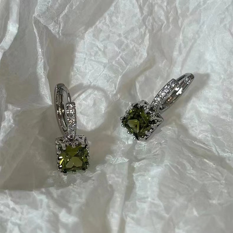 Zircon earrings female sweet cool niche colorful earrings buckle design sense earrings super flash earrings