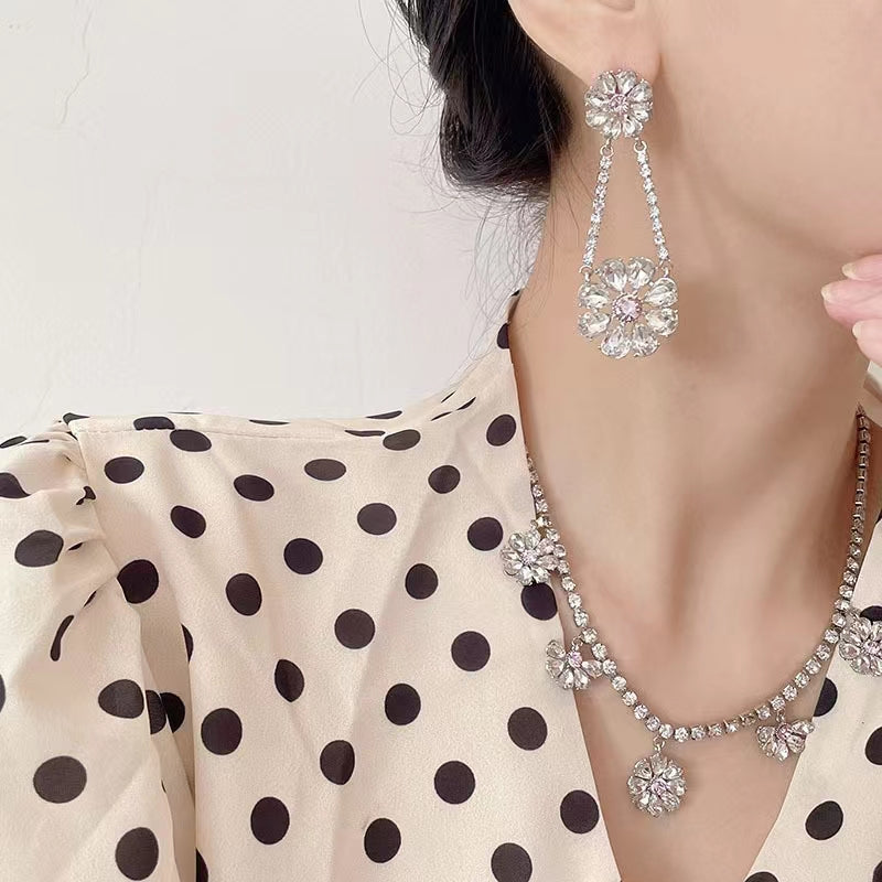 Diamond Butterfly hollow crystal Tassel Earrings asymmetric Earrings long exaggerated
