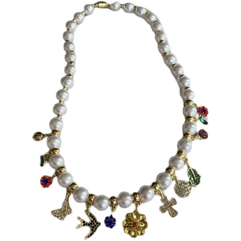 Sweet cool garden series swallow beetle butterfly flower diamond pearl necklace high sense clavicle chain magnetic buckle neck chain