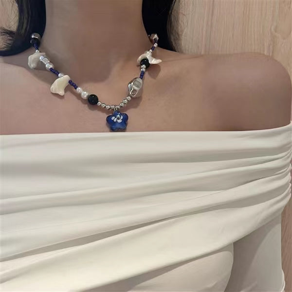 Klein Blue flower shell Y2K Millennium spice girl sweet cool wind Beaded Flower high-grade Necklace