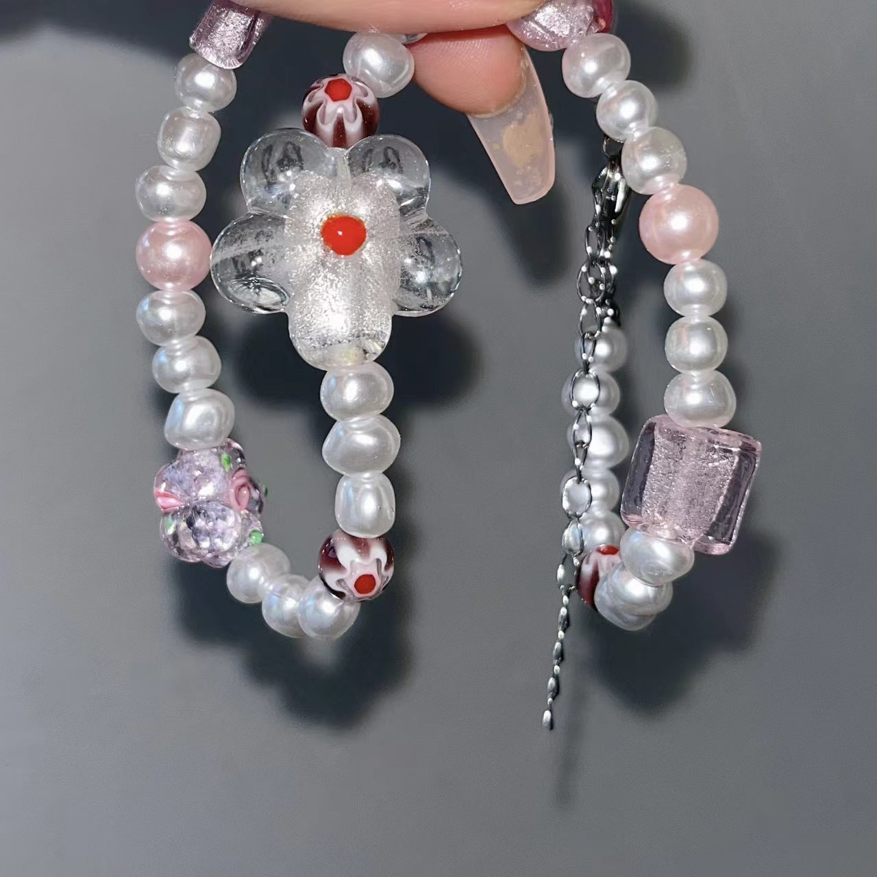 Summer colored glass flower Freshwater Pearl Beaded Necklace, high-grade design, small crowd, collarbone chain