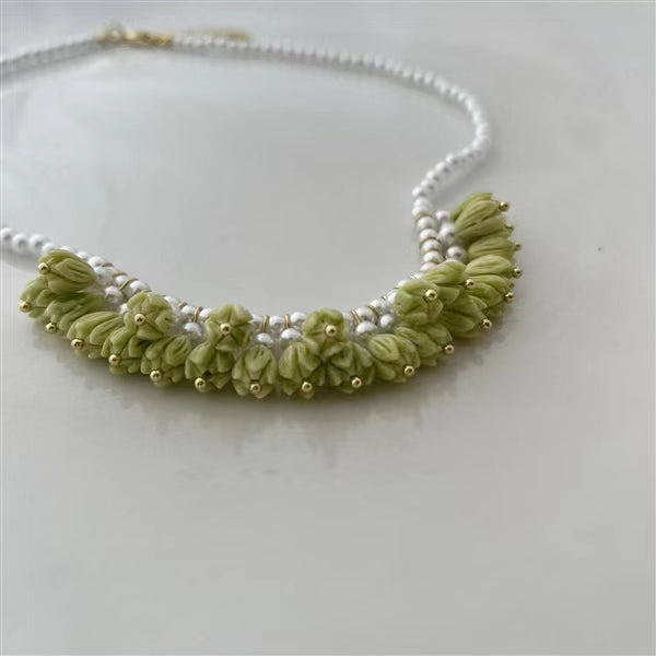Vintage Green tulip bud hand made pearl light luxury collar chain female cold wind neck chain necklace
