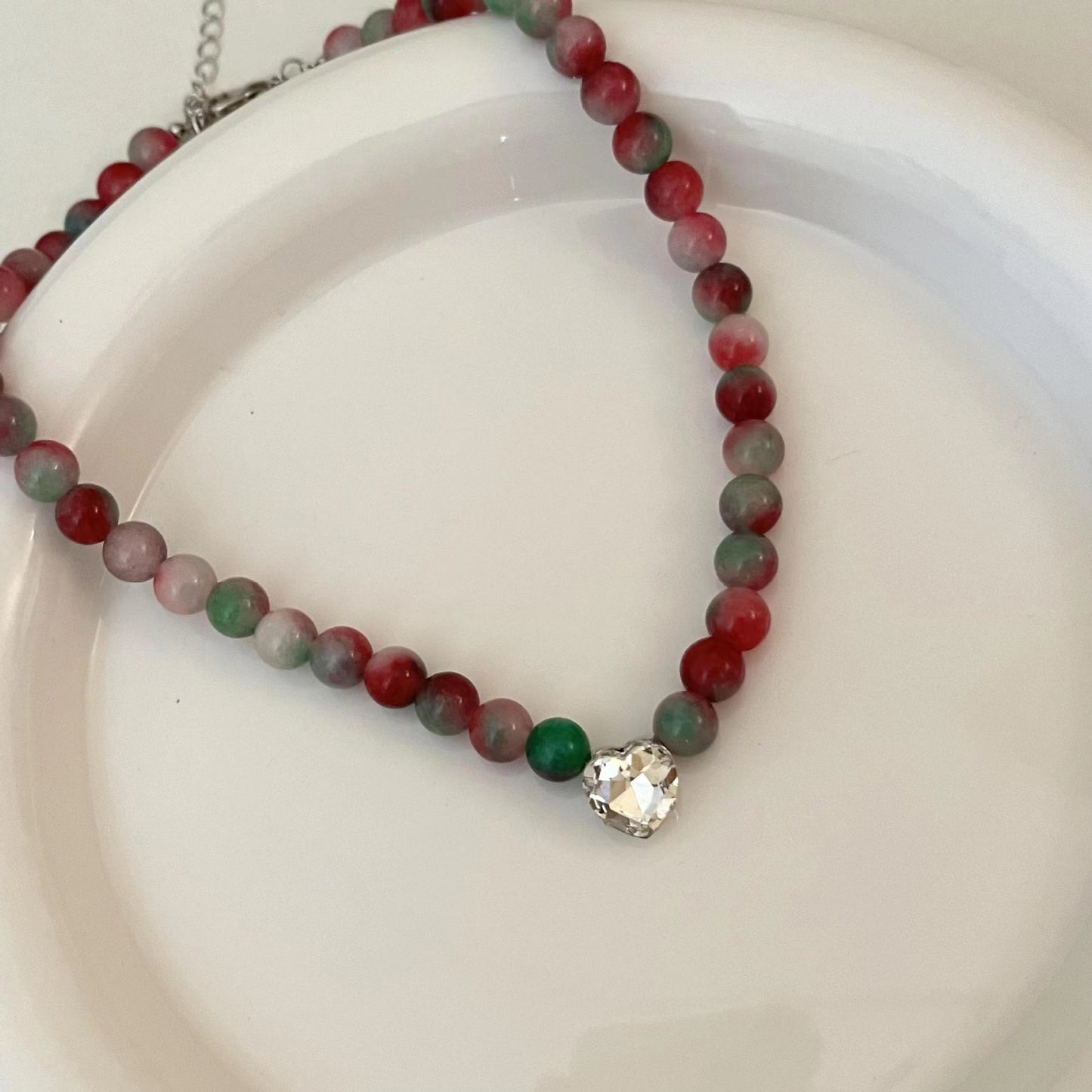 Original design: new Chinese run away pink love zircon spice pendant design: fashionable collarbone Necklace