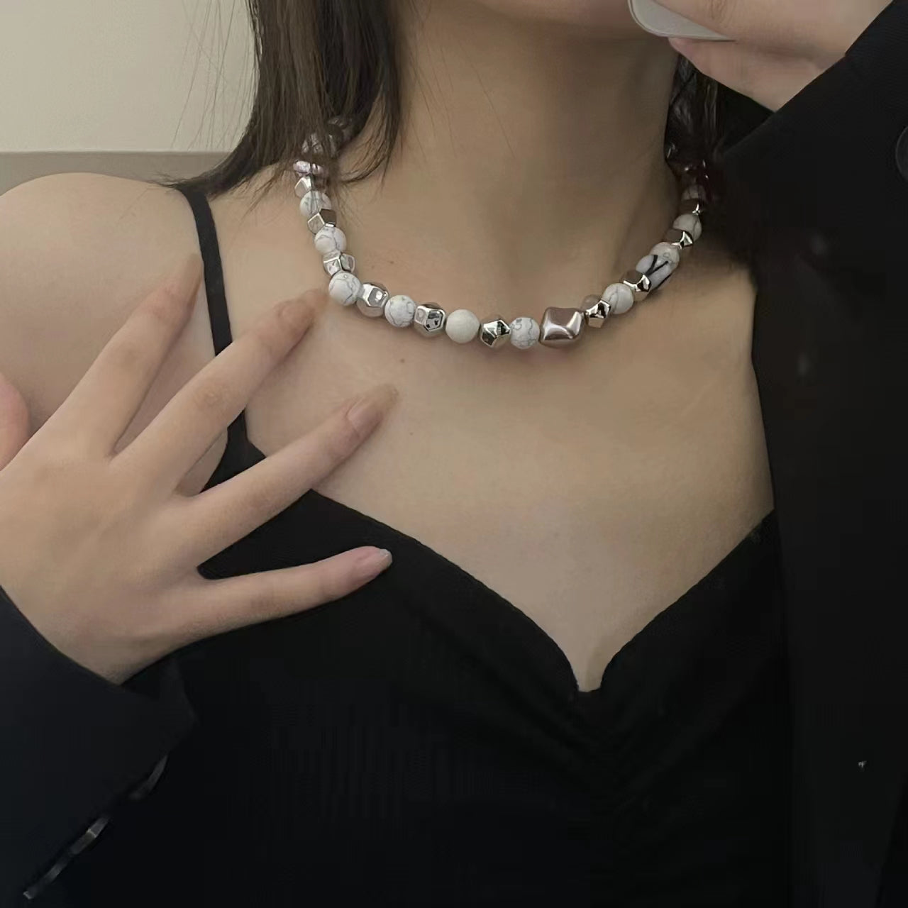 Natural stone beads, thick chain splicing, stainless steel necklace, cool wind, punk trend