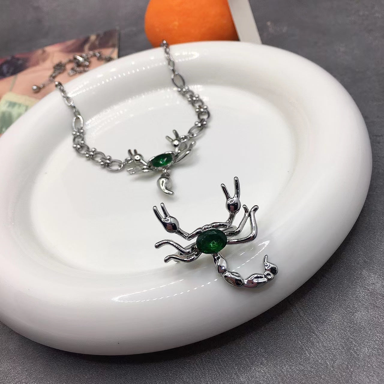 Sweet and cool emerald scorpion earrings female dark fashion cool opening ring scorpion pendant necklace