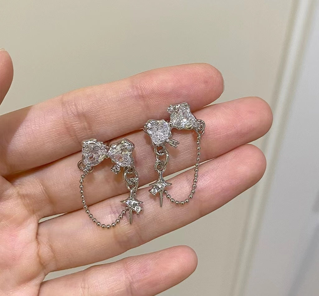 diamond inlaid bow earrings "star shaped small crowd design fashionable zircon
