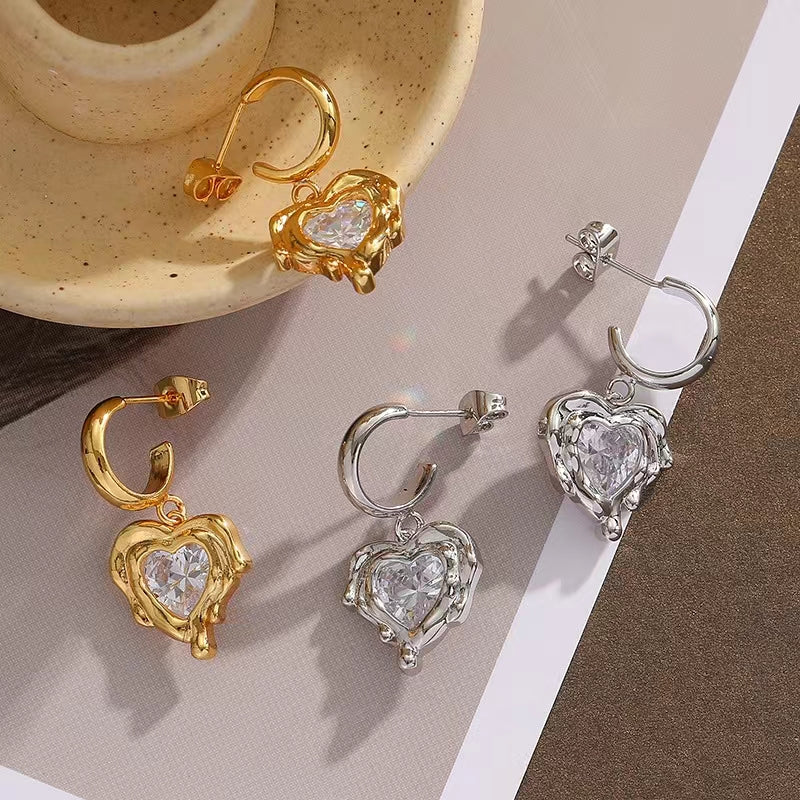 Love earrings Women's fashion net red with peach heart zircon earrings
