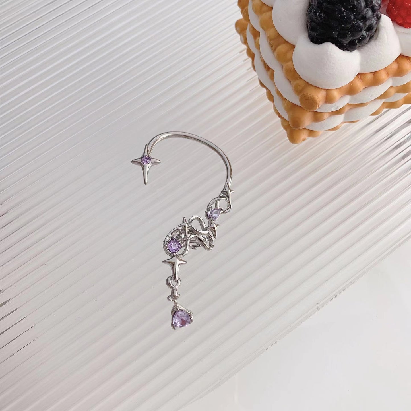 Grape purple crystal ear hook girl twining star design ear bone clip sweet cool