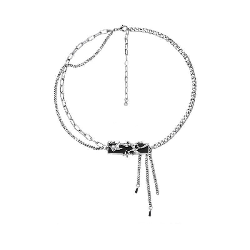 New Chinese black astral series necklace female niche design personality wind tide literary retro cold wind collarbone chain