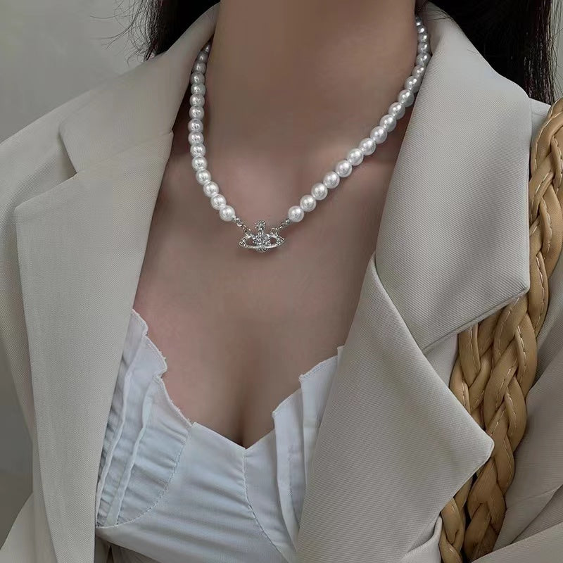 Planet pearl necklace for women