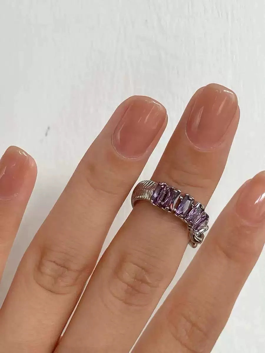 Fashion personality snake bone chain zirconium ring