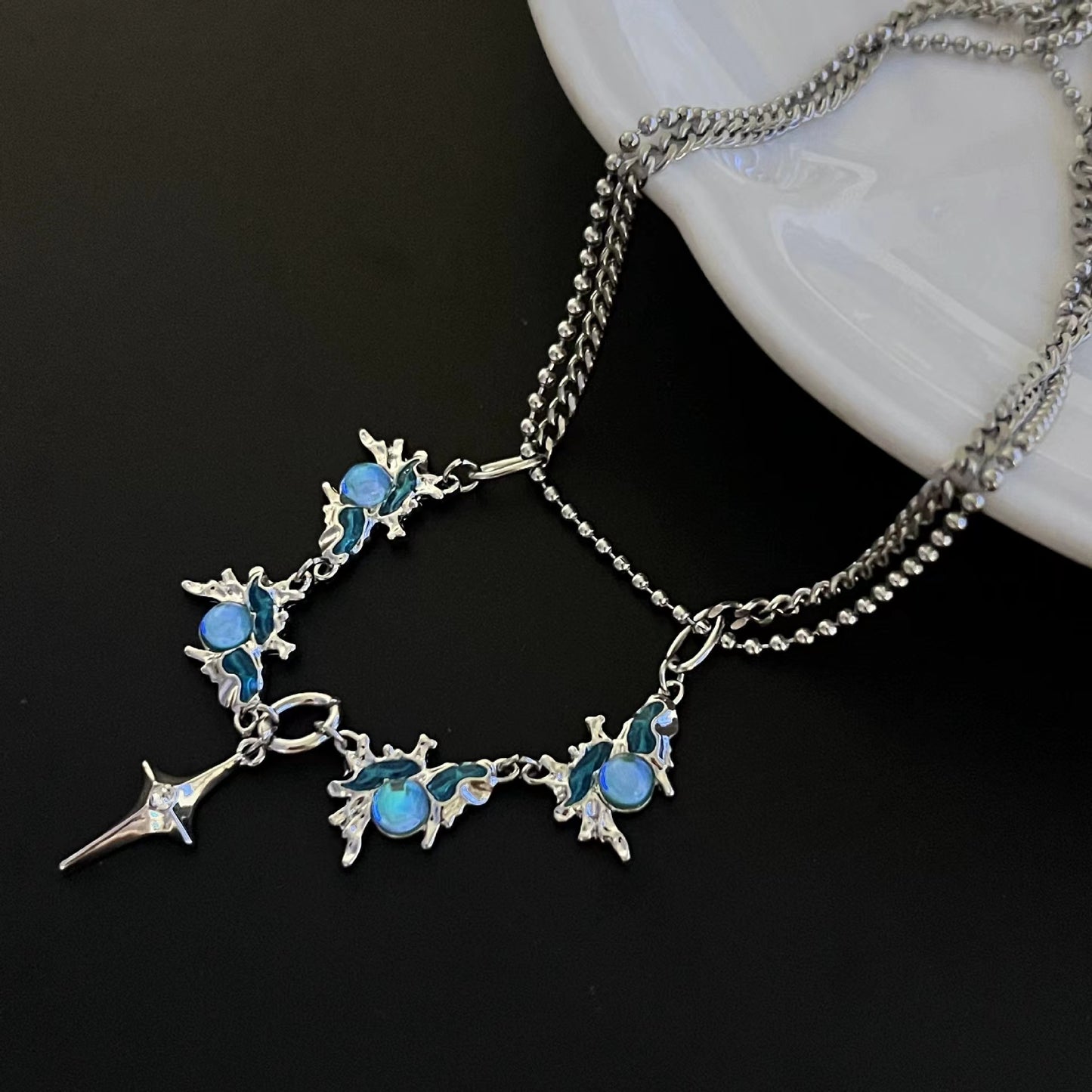 Glacier tassel pearl patchwork necklace