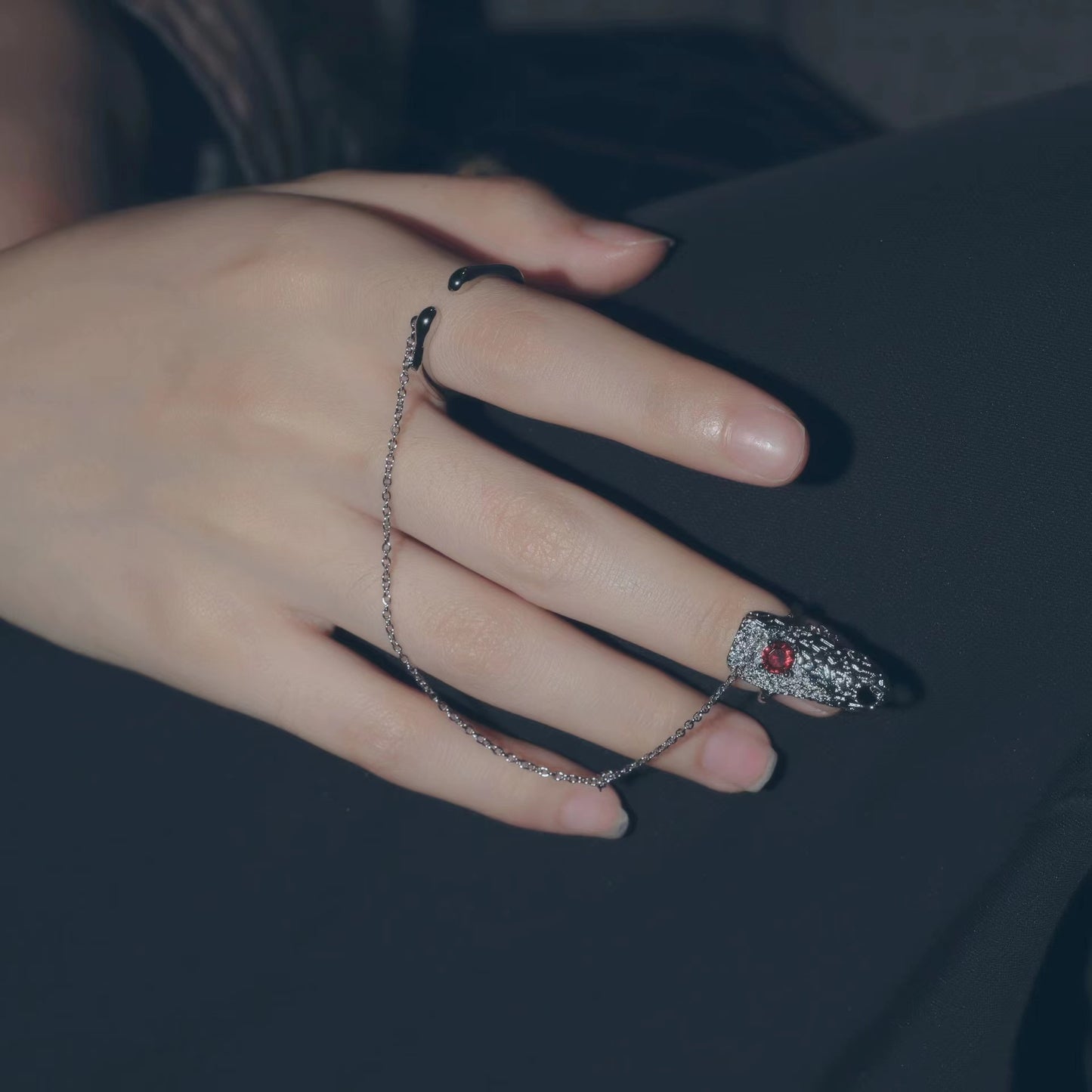 Chain opening niche design sense ins cold wind senior sense set diamond zirconia simple irregular ring
