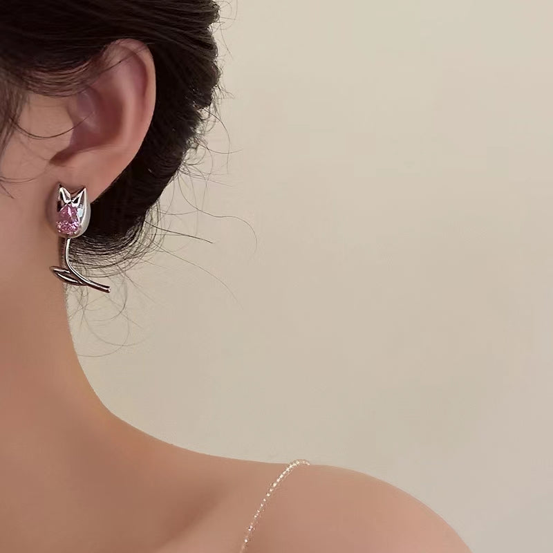 Tantalizing tulip metal pink zircon flower earrings