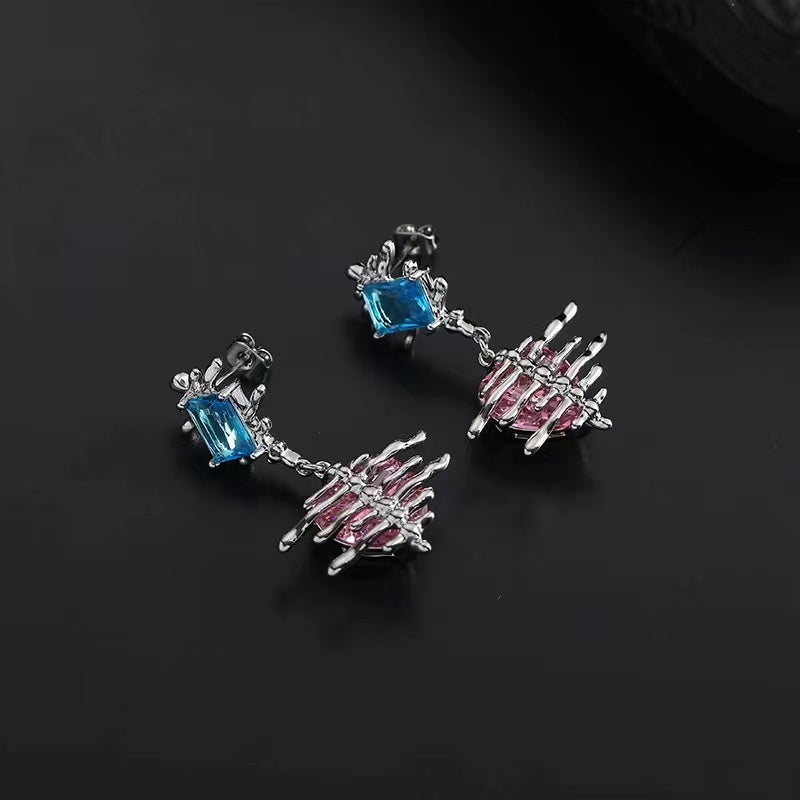 Earrings niche female senior sense of cold wind personality Korea fish bone love earrings silver needle sweet cool spicy girl ear jewelry