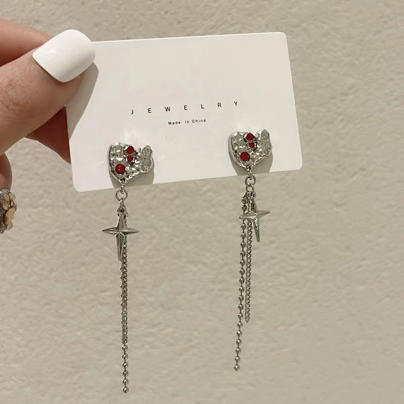 S925 silver pin personality sweet cool metal sense love earrings