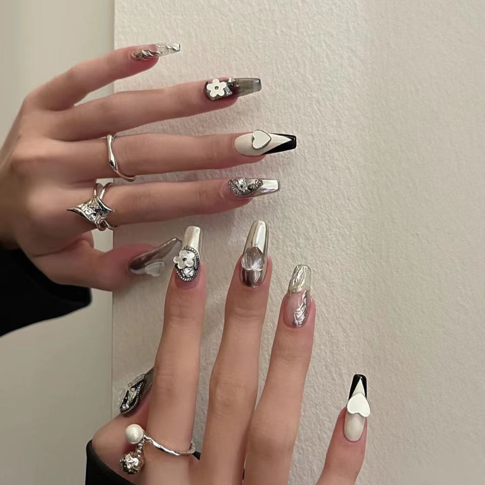 Sky mirror cyberpunk dissolving silver sense wear nail handmade custom small red book nail art finished nail piece