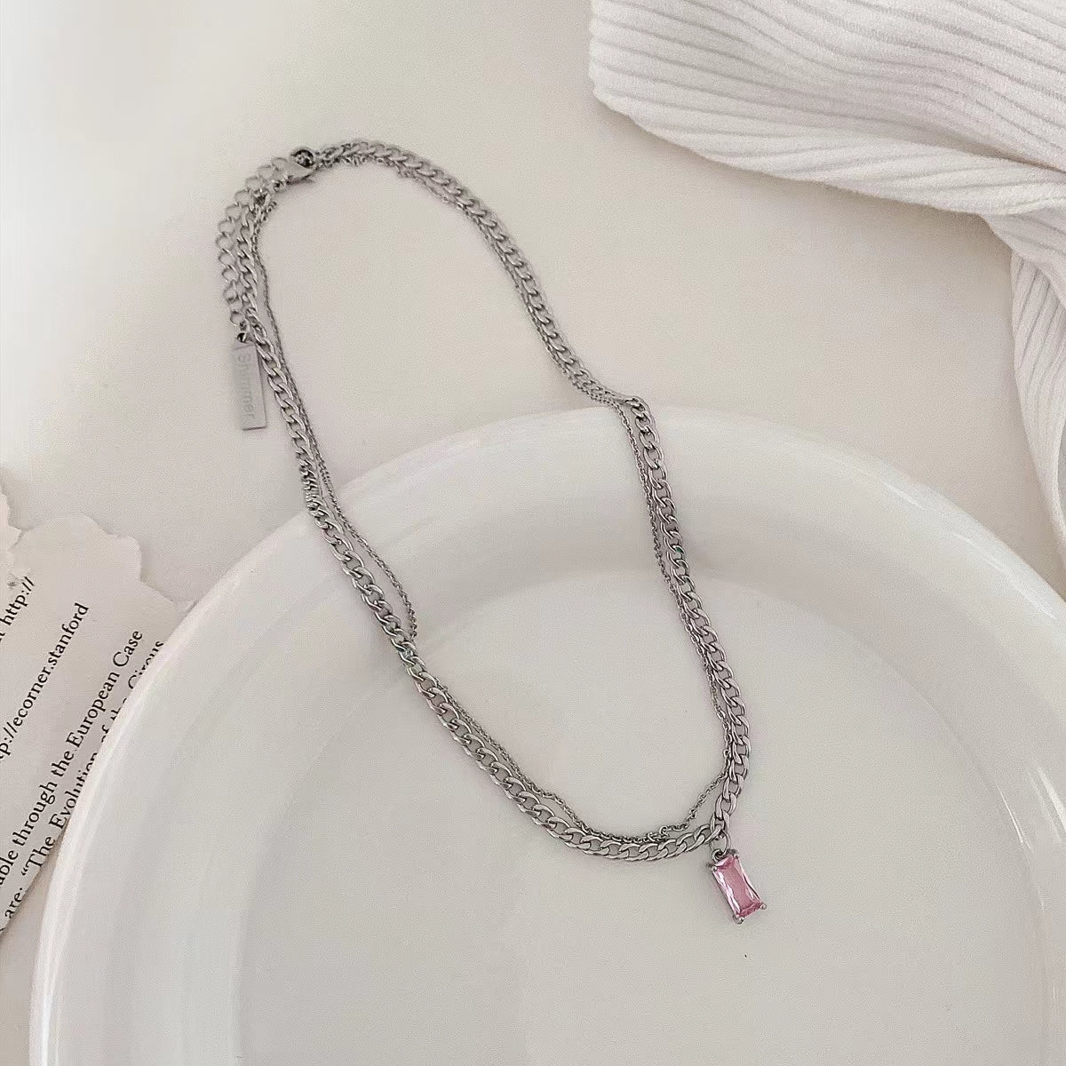 Pink color love pearl necklacePink color love pearl necklace