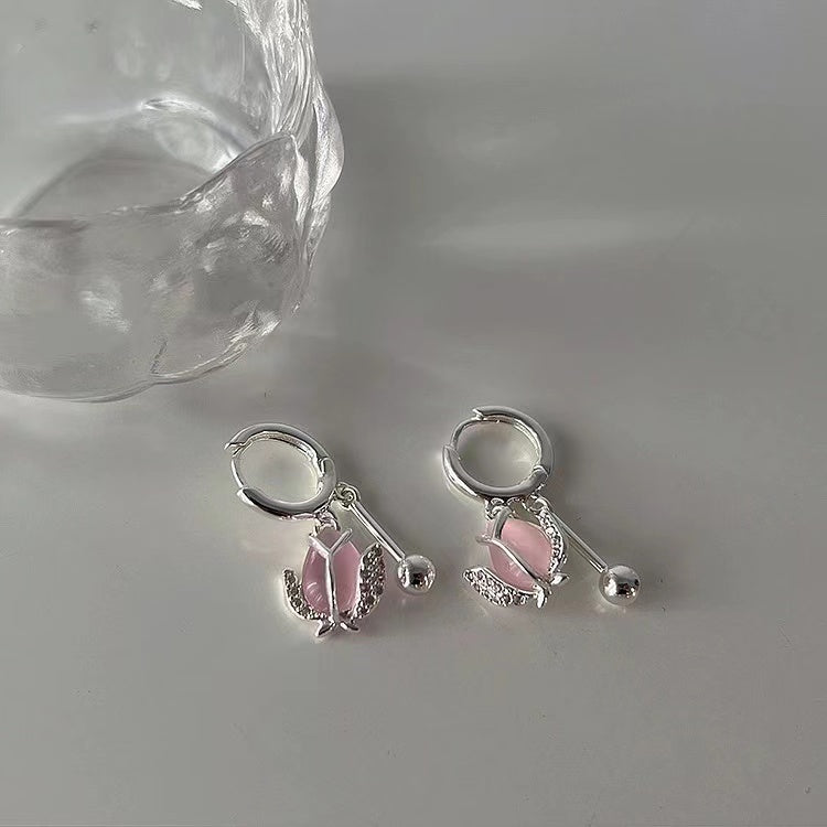 Niche design sense cat's eye stone tulip zircon earrings female vintage personality simple and matching temperament stud earrings