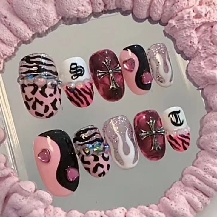 Handmade wear nail sweet cool system leopard girl love nail patch removable light therapy nail