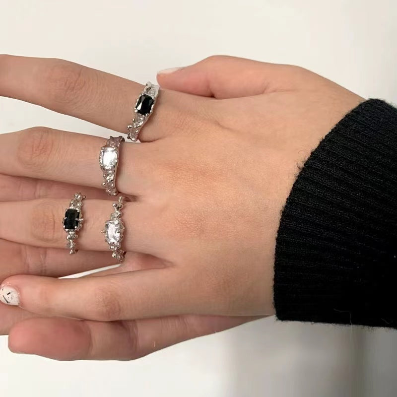 Irregular shaped double layer ring