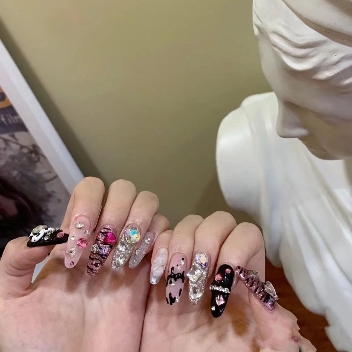 Sweet cool hot girl chain leopard print burst flash stacked diamond wear senior nail art nail piece