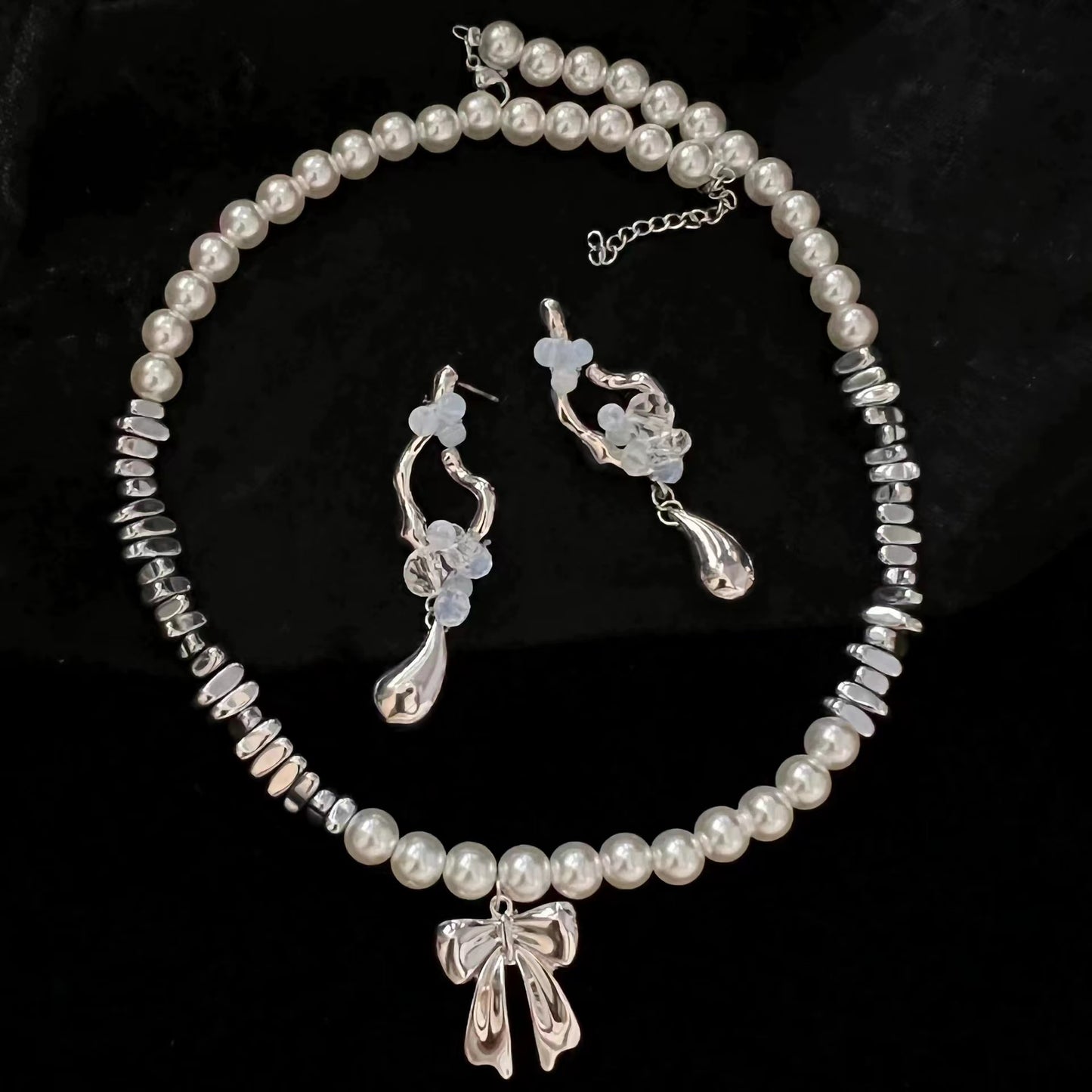 Niche design sense liquid dissolution earrings and necklace