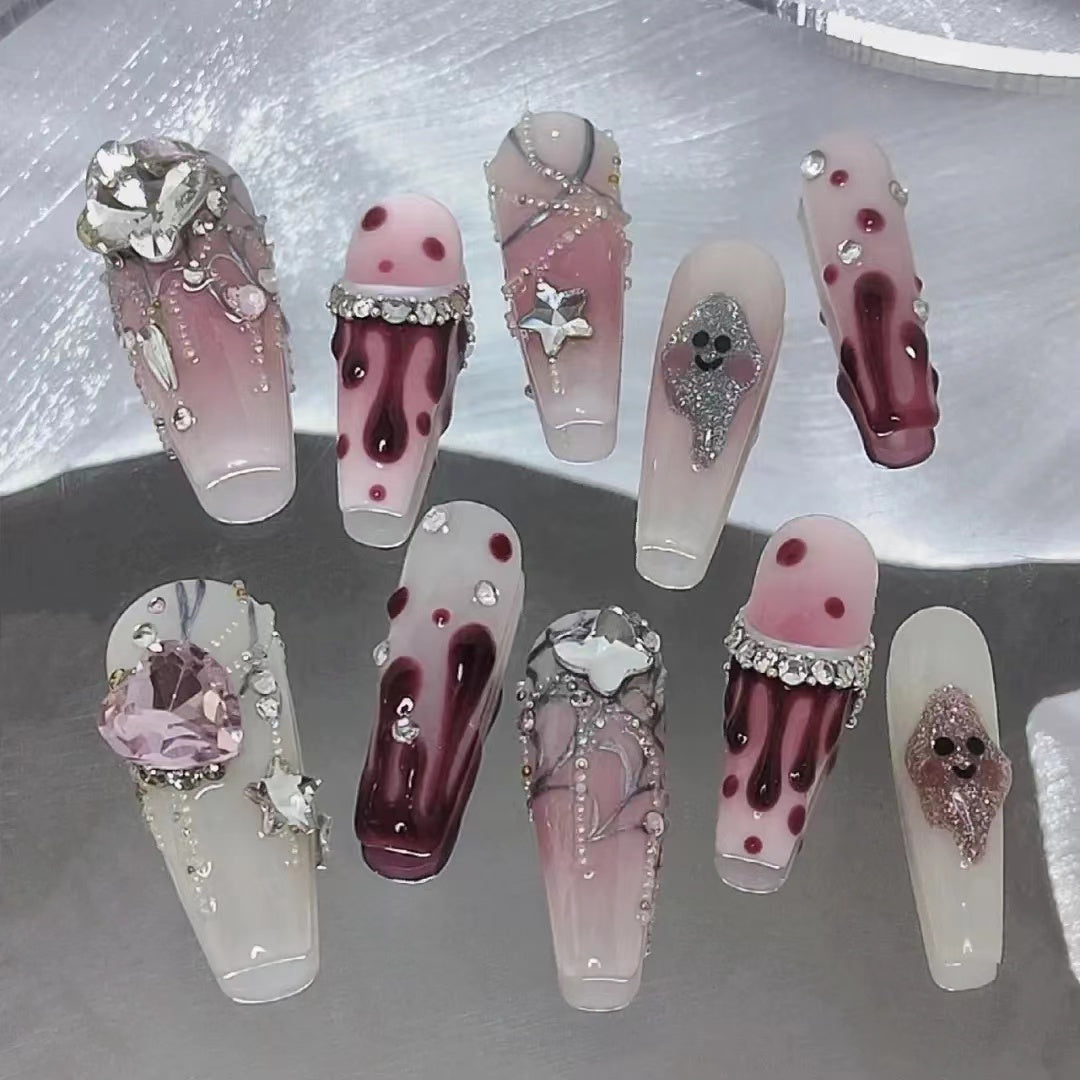 Hand customized nails